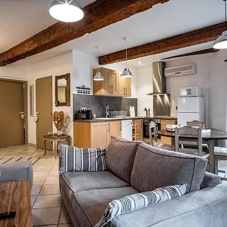 Appartement Au Coeur De L'Isle Sur La Sorgue מראה חיצוני תמונה