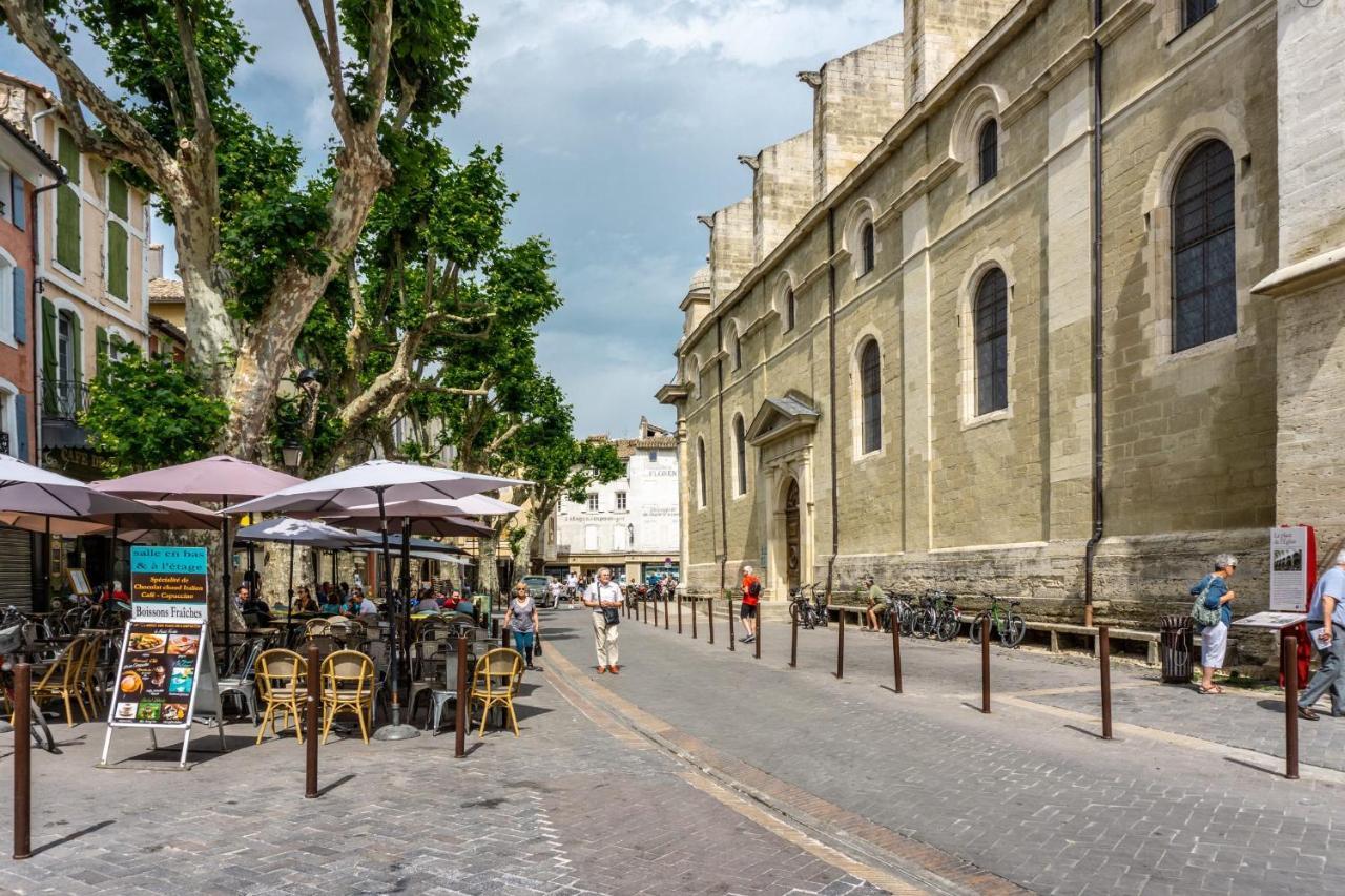 Appartement Au Coeur De L'Isle Sur La Sorgue מראה חיצוני תמונה